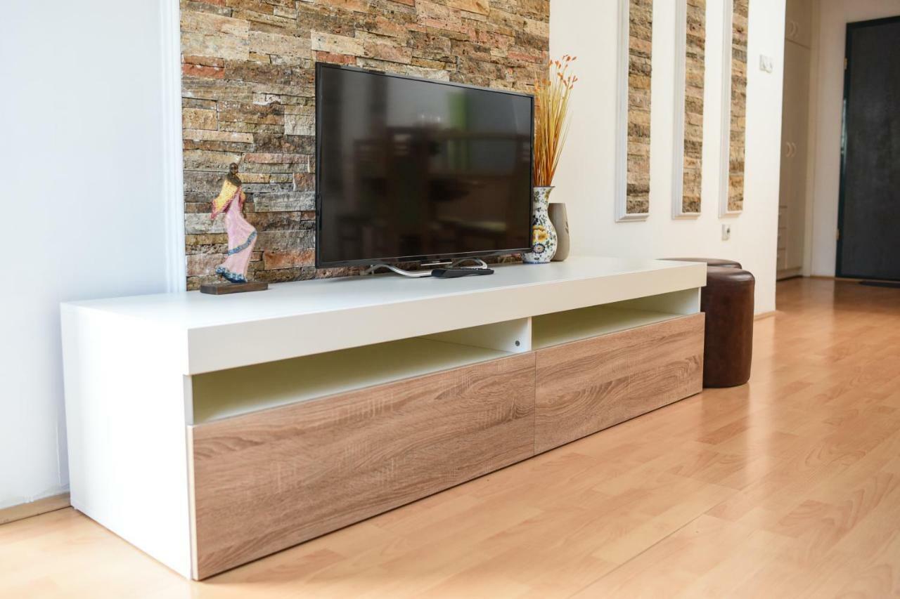 סקופיה Victoria Apartment - Excellent Choice - Near Center מראה חיצוני תמונה